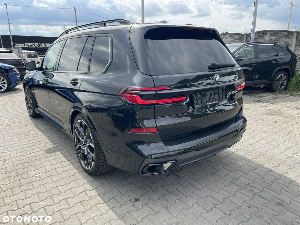 BMW X7 xDrive40d mHEV sport - 2