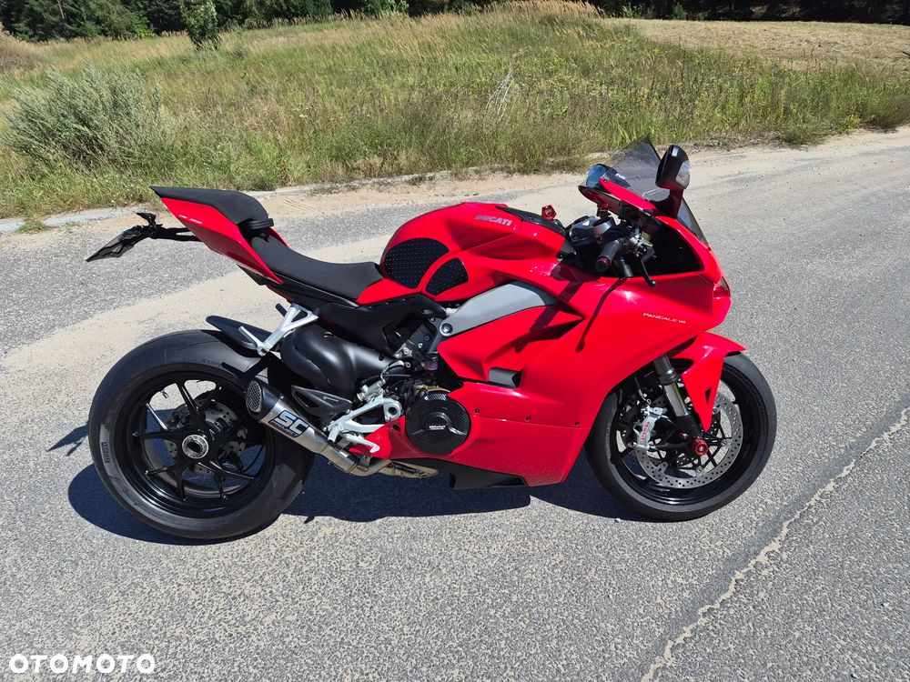 Ducati Panigale V4 - 4