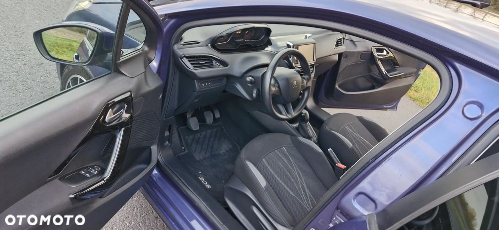 Peugeot 208 e-HDi 92 Stop&Start Active - 12