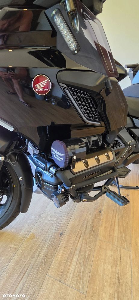 Honda GL - 5