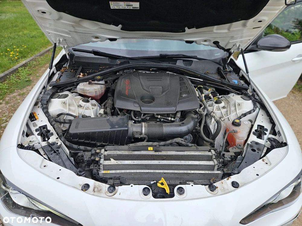 Alfa Romeo Giulia 2.0 Turbo Veloce TI Q4 - 35