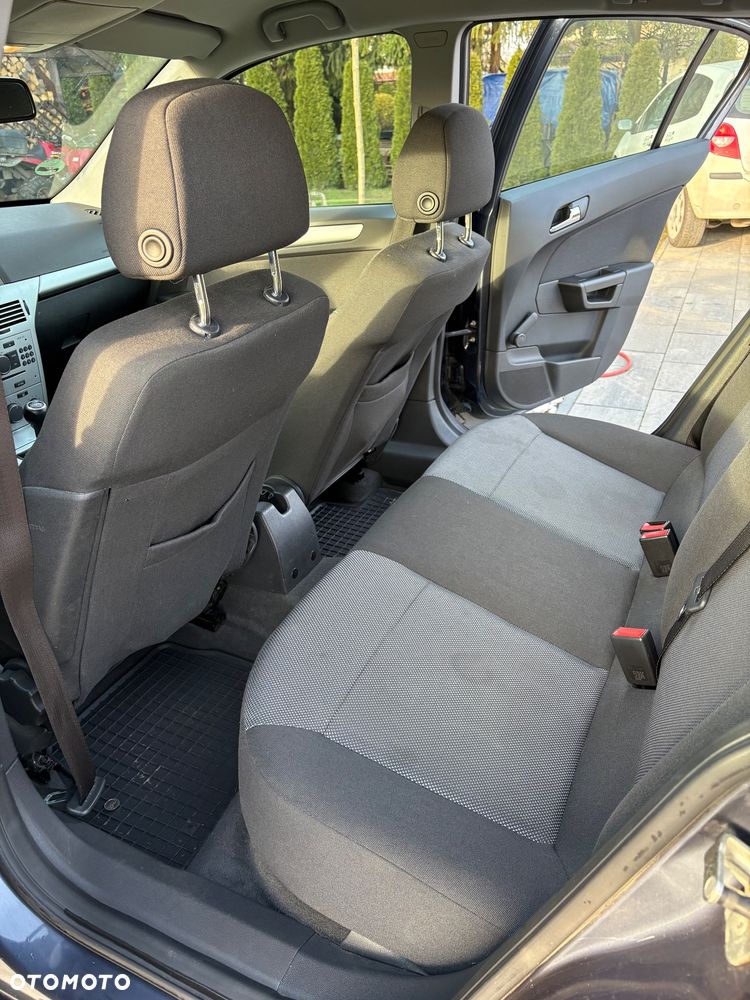 Opel Astra 1.4 - 16