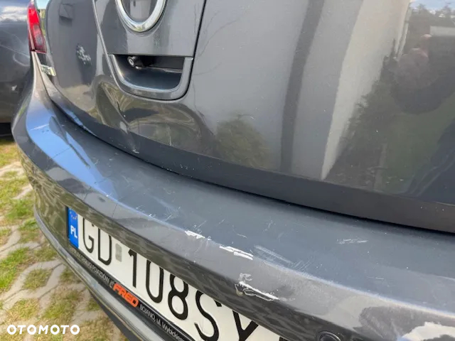 Opel Astra IV 1.4 T Cosmo - 18