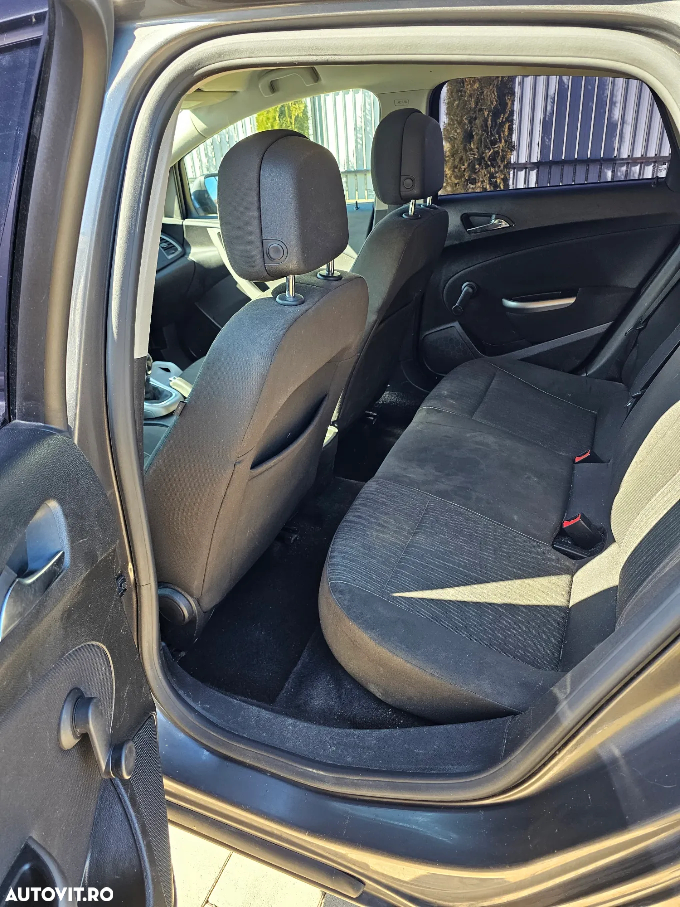 Opel Astra 1.4 150 Jahre - 7