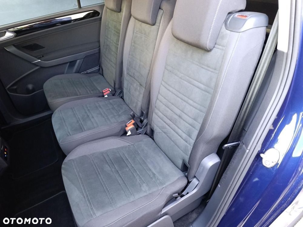 Volkswagen Touran - 13