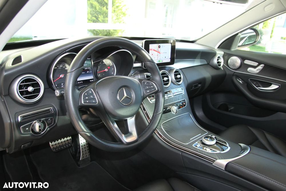 Mercedes-Benz C - 13