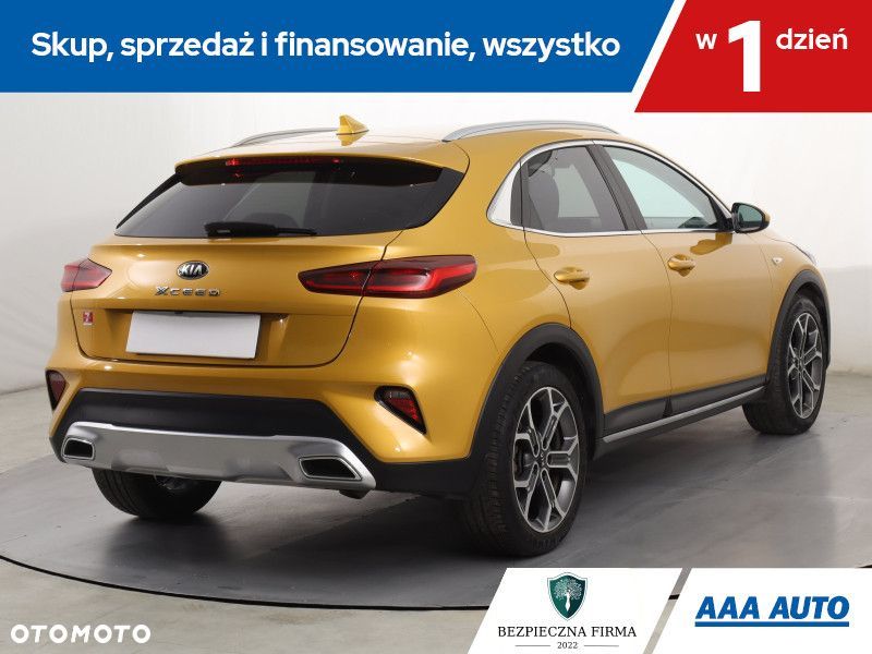 Kia XCeed - 7