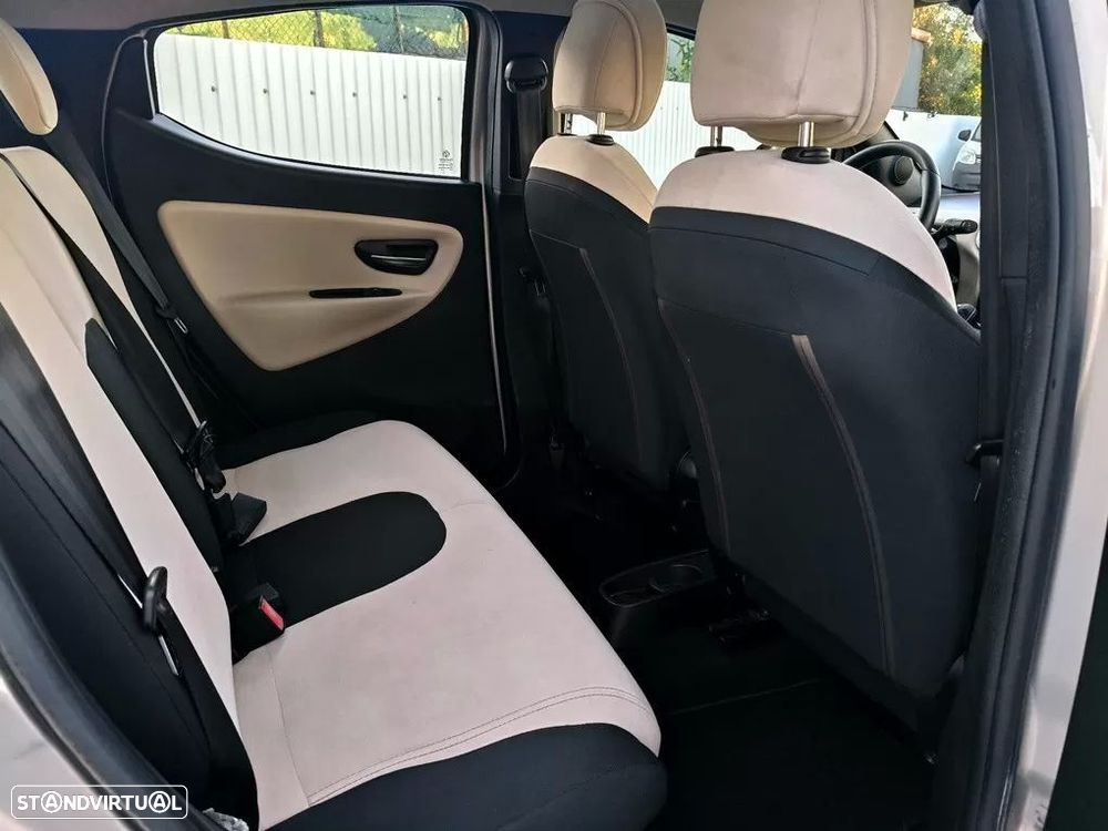 Lancia Ypsilon 1.2 S&S Fashion - 21