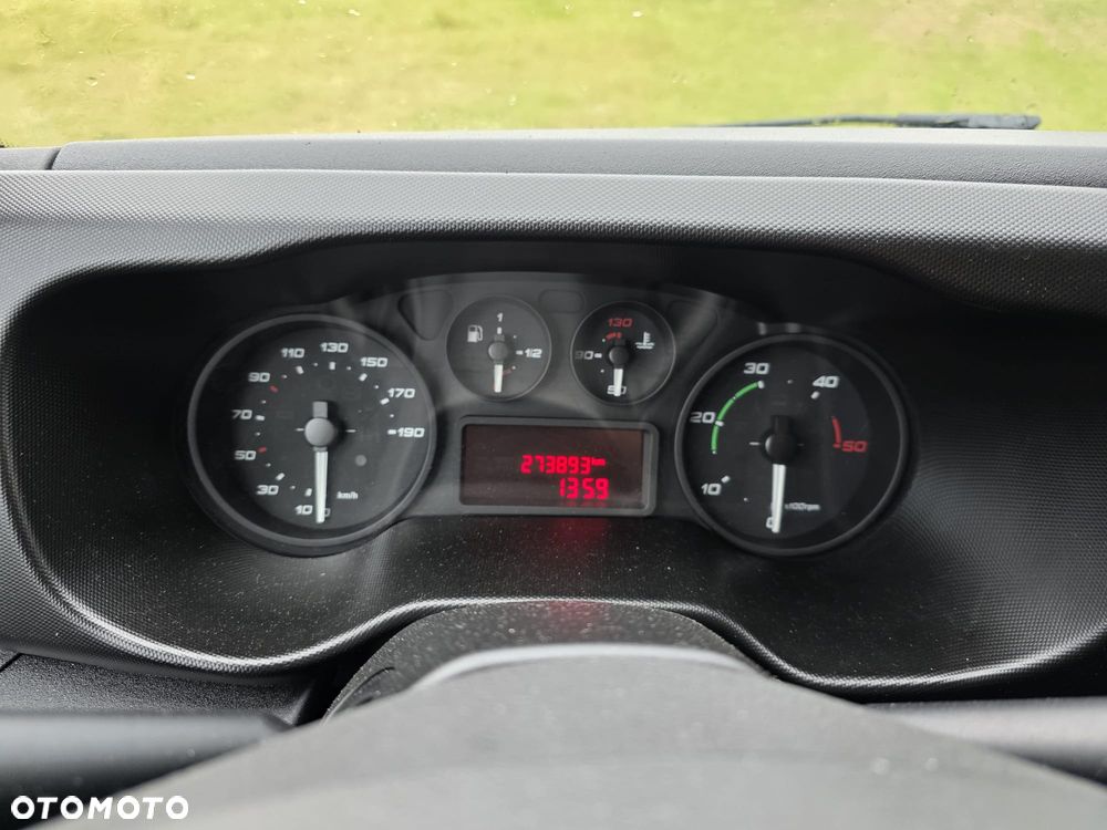 Iveco DAILY - 24