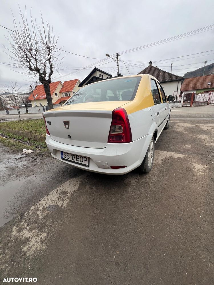 Dacia Logan 1.2 - 4