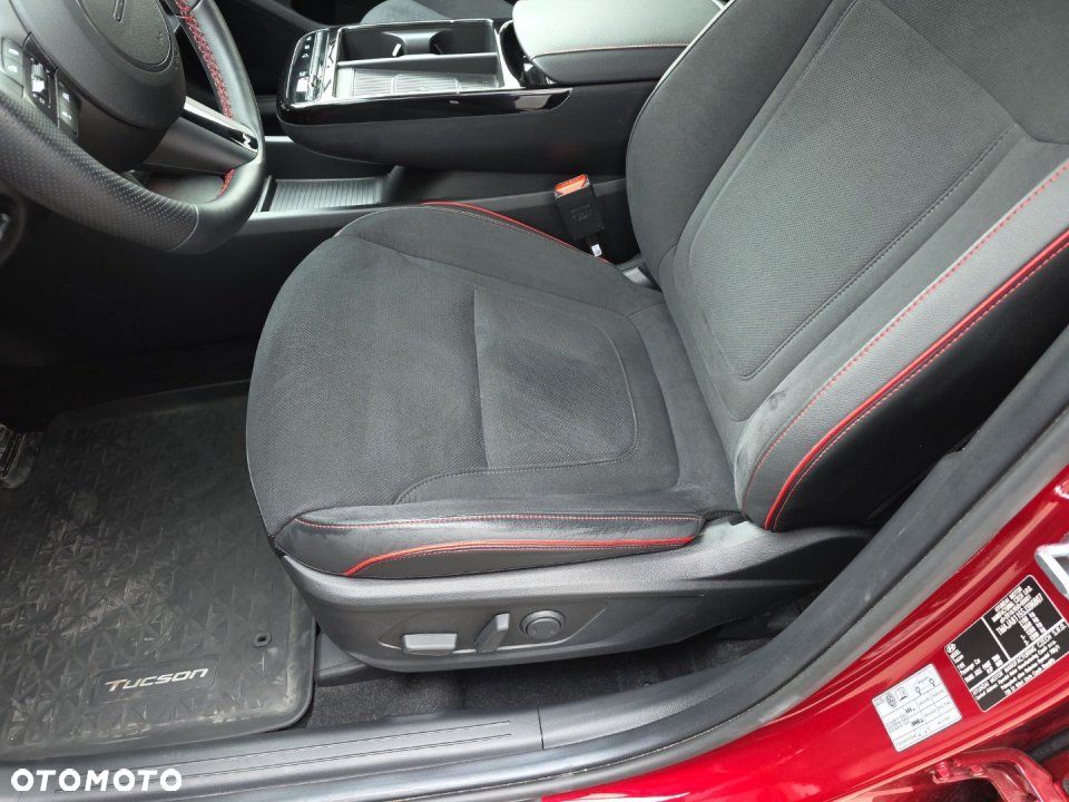 Hyundai Tucson - 16