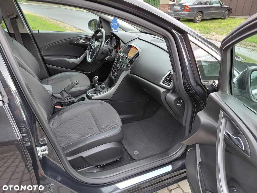 Opel Astra 1.6 Exklusiv - 26