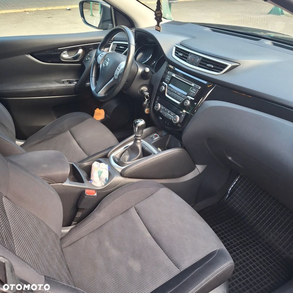Nissan Qashqai 1.5 dCi Acenta EU6 - 12