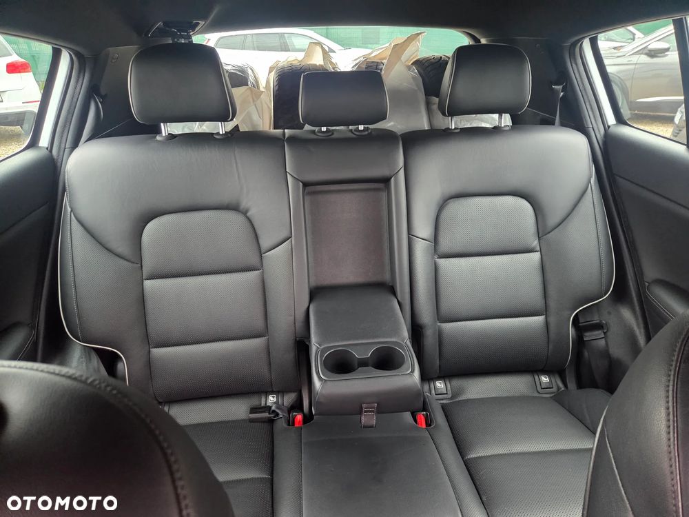 Kia Sportage - 33