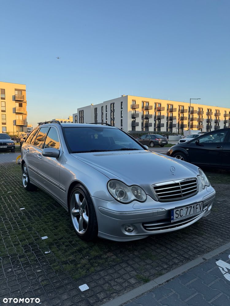 Mercedes-Benz Klasa C - 1