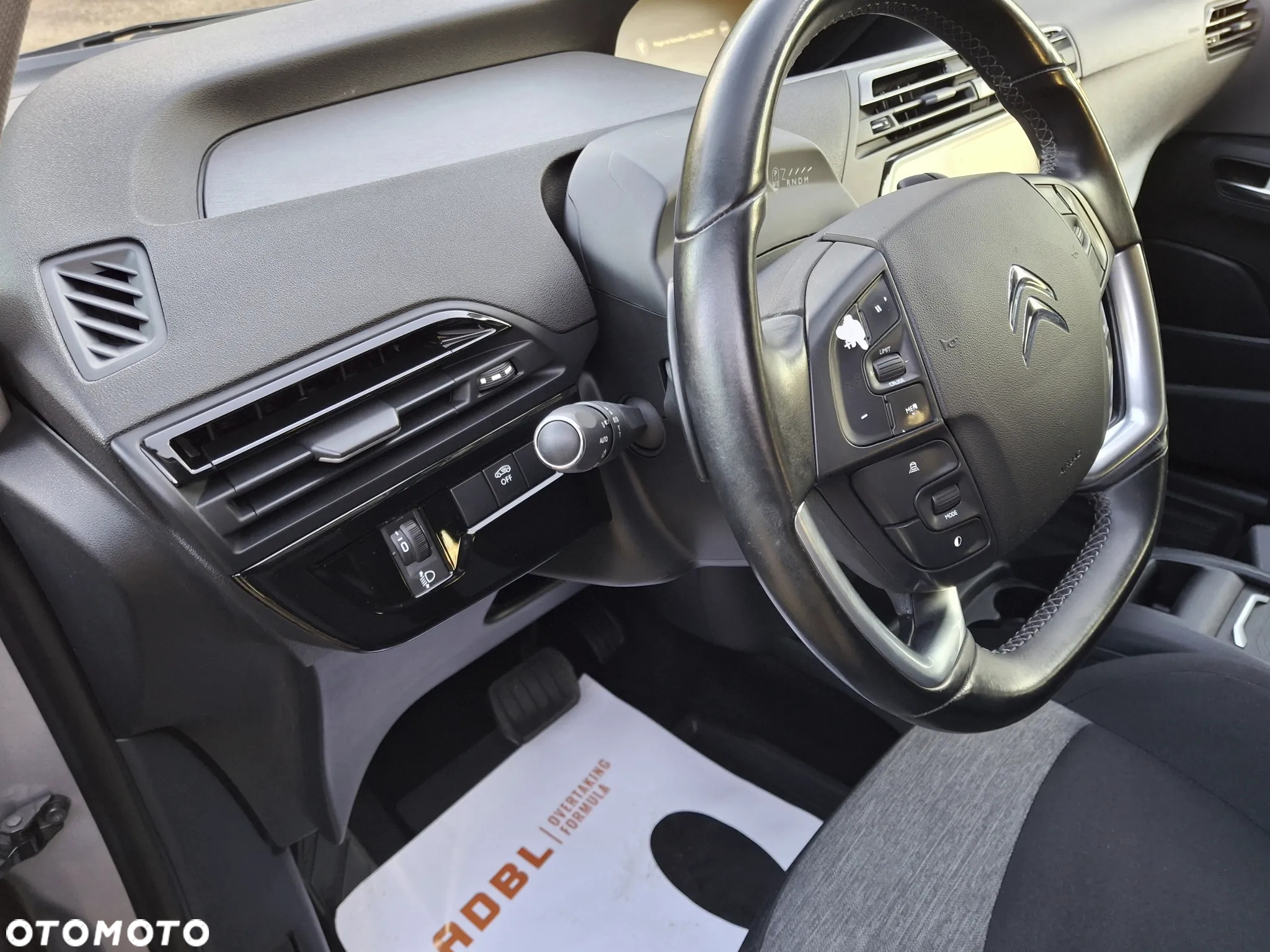 Citroën C4 SpaceTourer Grand 1.5 BlueHDi More Life S&S EAT8 - 24