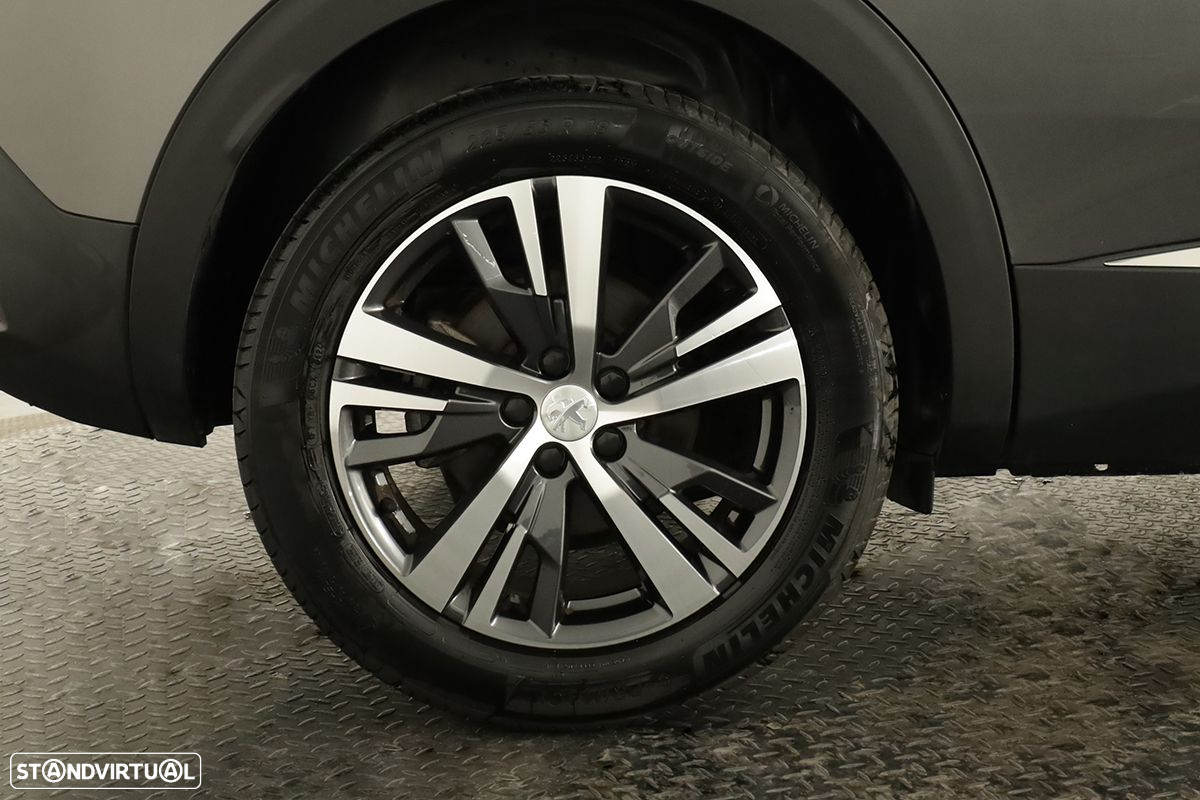 Peugeot 3008 1.2 PureTech Allure Pack - 5