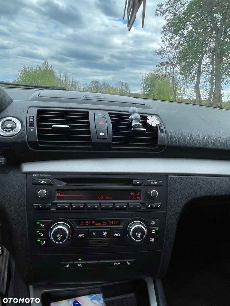 BMW Seria 1 118d - 11