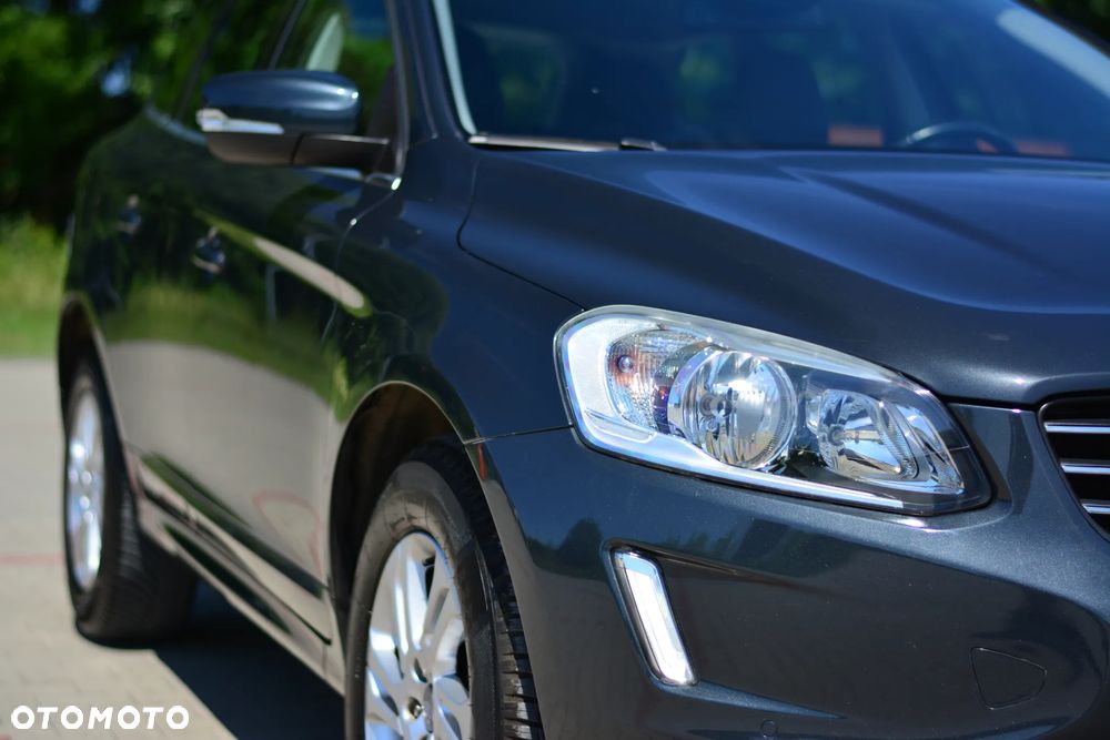 Volvo XC 60 D4 Drive-E R-Design Momentum - 5