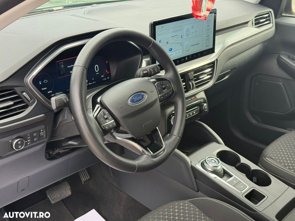 Ford Kuga - 16