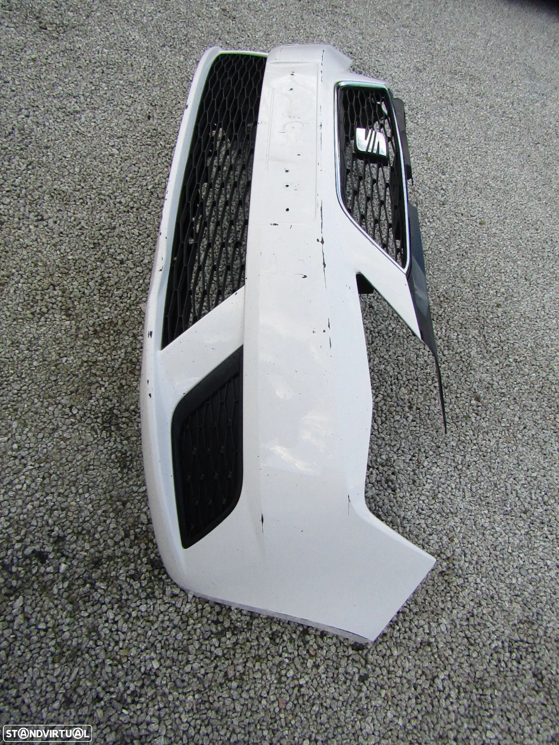 Para-choques Seat Ibiza ano 2013 original , usado (ver descrição) - 5