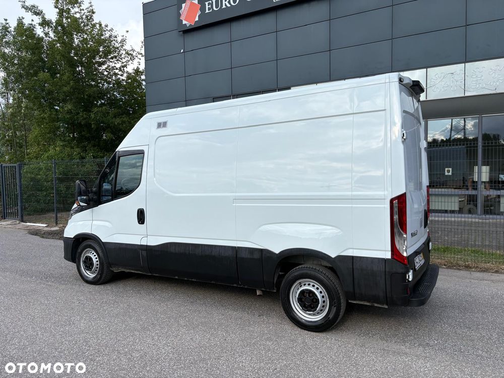 Iveco Iveco Daily 35S160, 2.3 160KM, L2H2, LED, HiMatic, Bardzo zadbane - 3