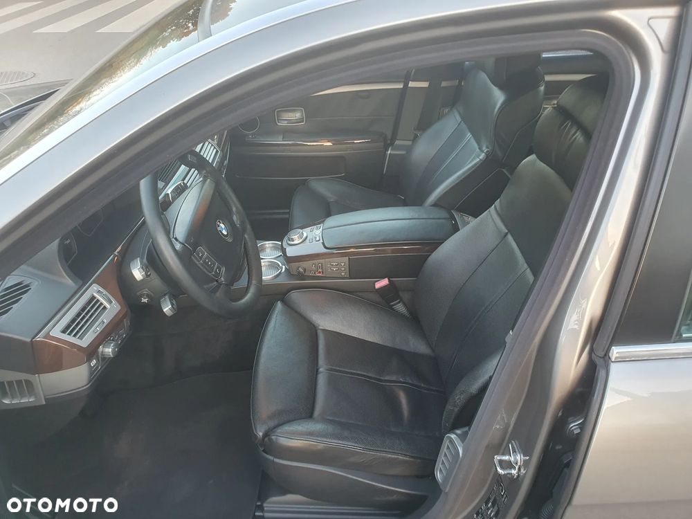 BMW Seria 7 730d L - 17