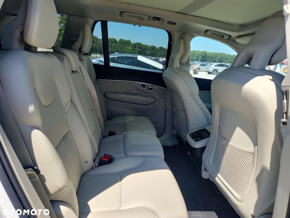 Volvo XC 90 T5 AWD Geartronic Momentum - 10