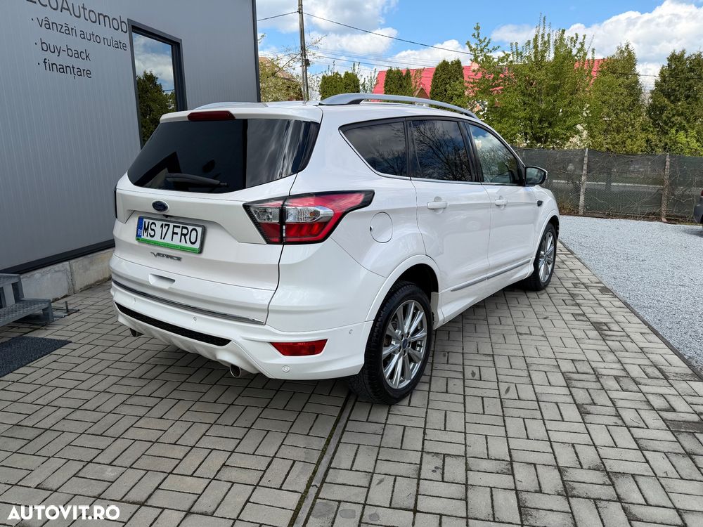 Ford Kuga 2.0 TDCi 4WD Powershift Vignale - 4