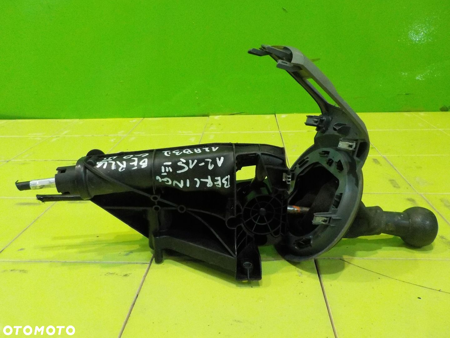CITROEN BERLINGO II LIFT 15r lewarek zmiany biegow MAN 9680935477 - 4