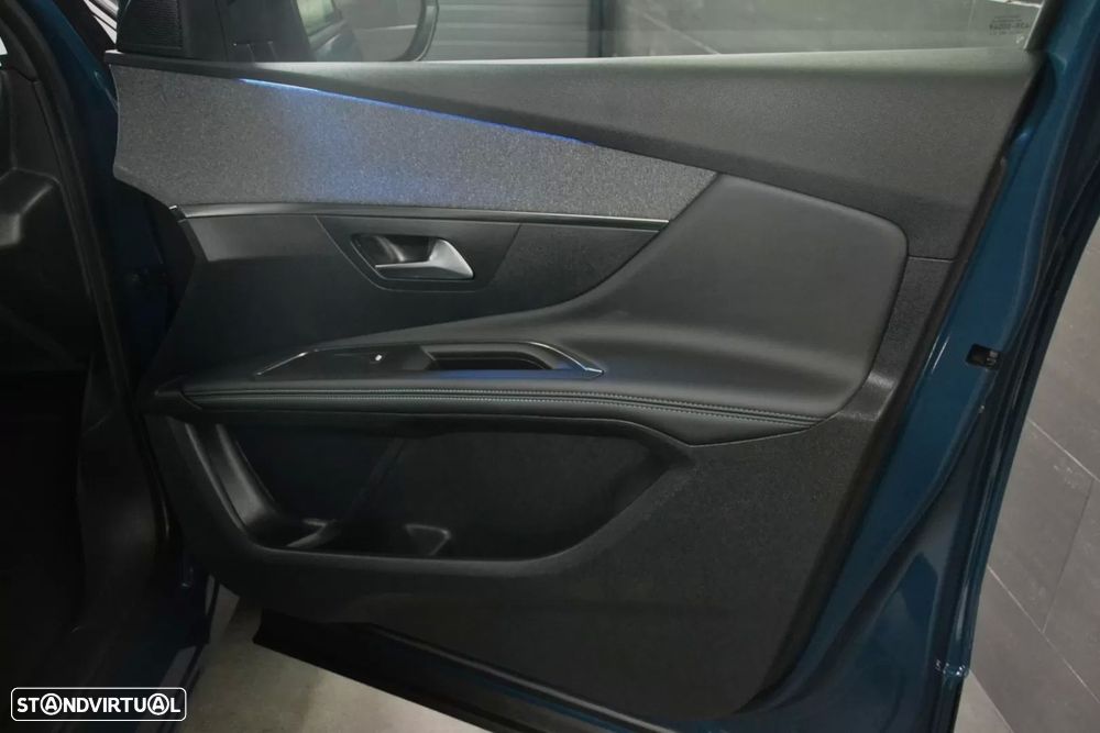 Peugeot 3008 1.5 BlueHDi Allure Pack EAT8 - 36