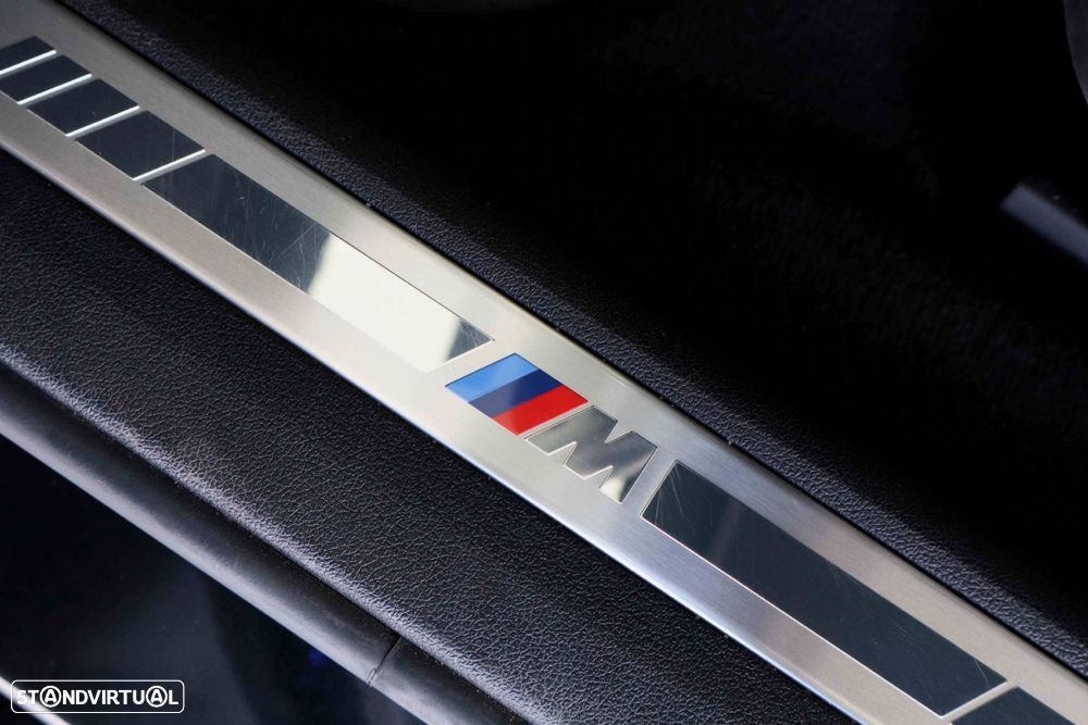 BMW 116 Pack Desportivo M - 32