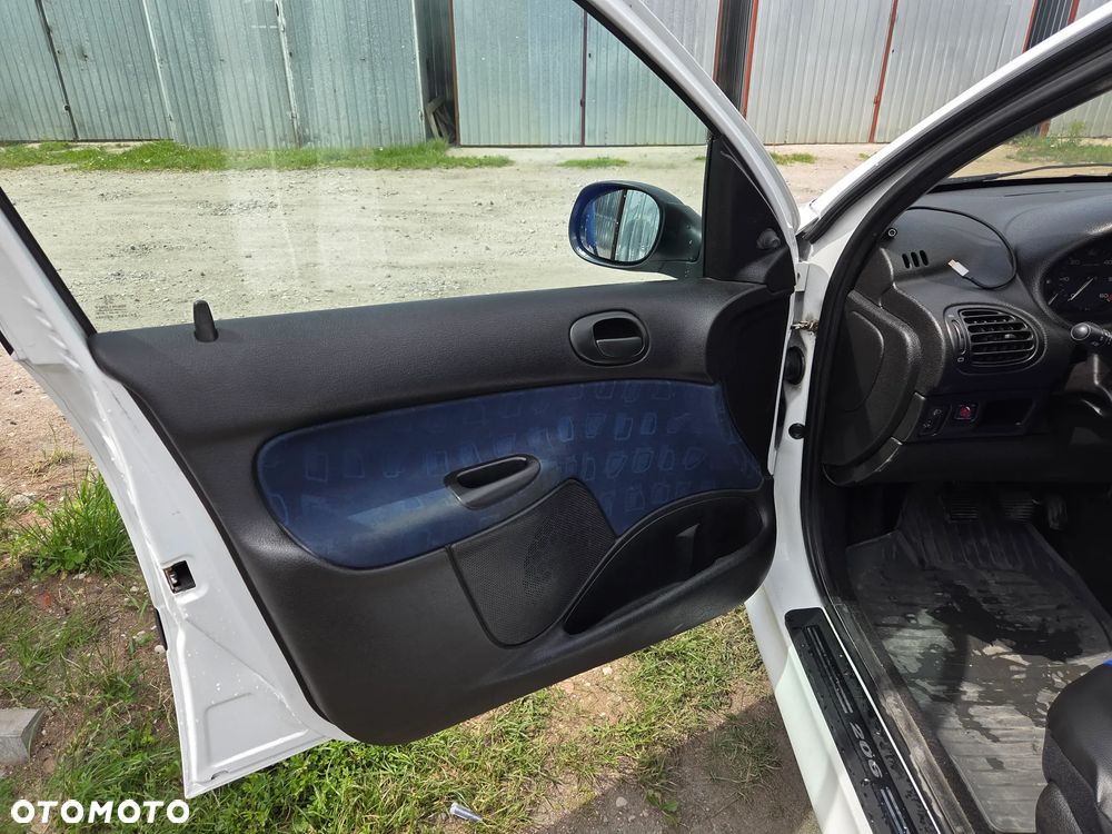 Peugeot 206 2.0 HDI Mistral - 11