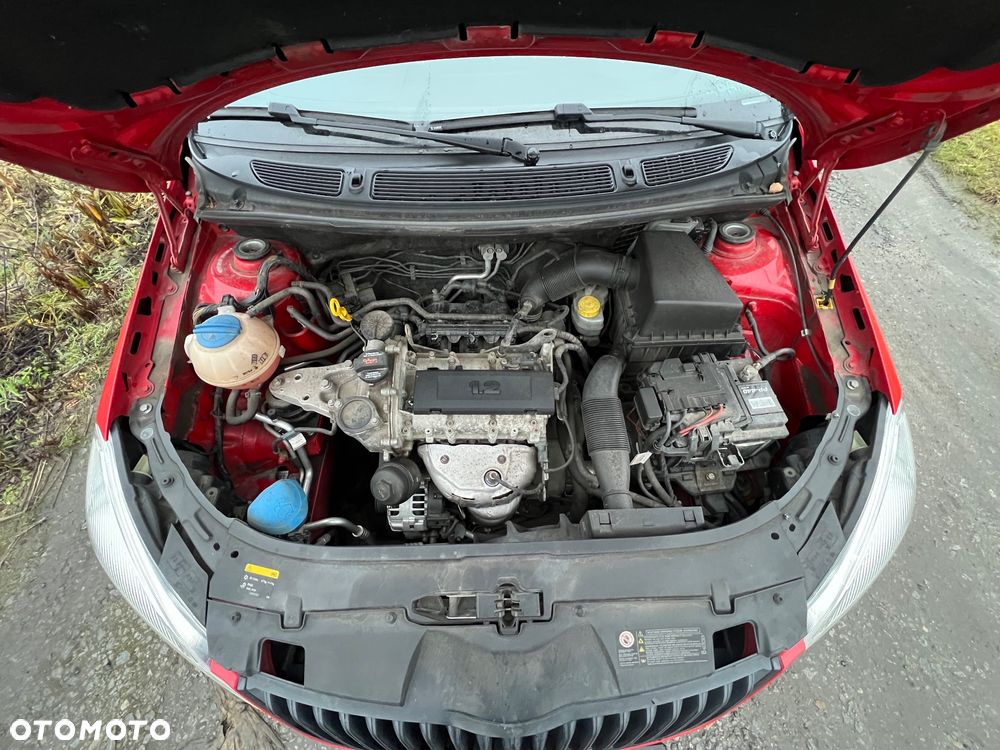 Skoda Fabia 1.2 HTP STYLE Edition - 13