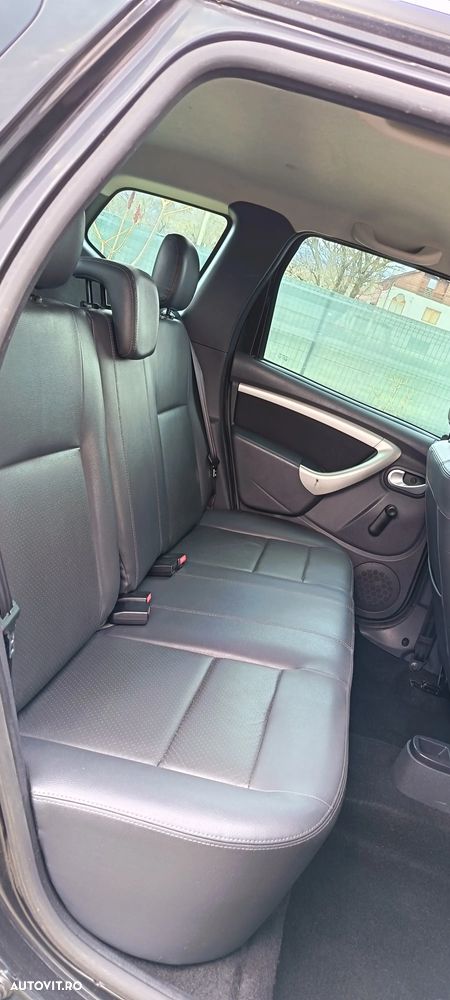 Dacia Duster 1.6 16V 105 4x2 Laureate - 7