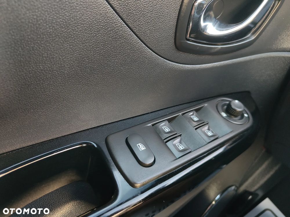 Renault Captur (ENERGY) TCe 90 LIMITED - 21