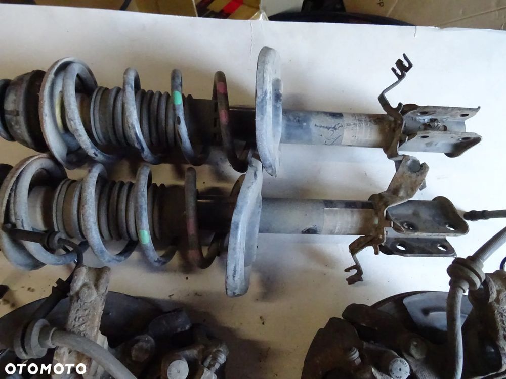 DACIA DOKKER LODGY ROZNE MODELE ZWROTNIC 1,5 DCI MCPERSON AMORTYZATOR ZWROTNICA LEWA PRAWA ZACISK HAMULCOWY ZADAJ PYTANIE KTORA POTRZEBNA CZESCI - 3