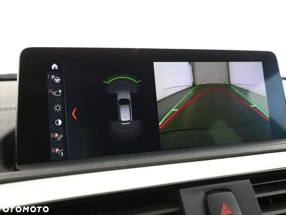 BMW Seria 1 118d Edition Metropolitan - 26