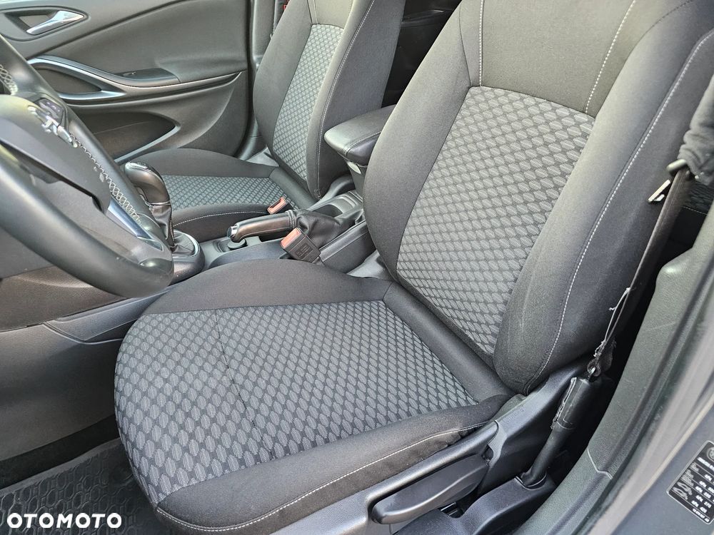Opel Astra - 9
