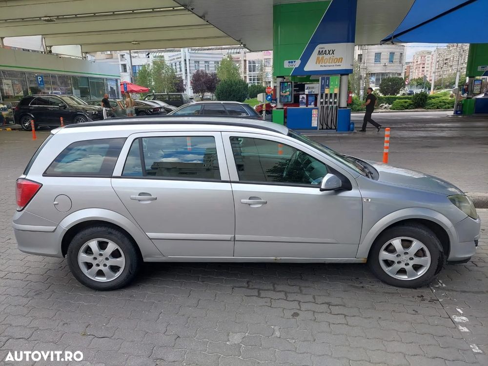 Opel Astra 1.6 Caravan - 7