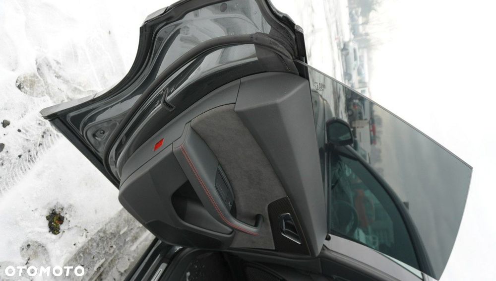 Audi RS Q8 TFSI Quattro Tiptronic - 24