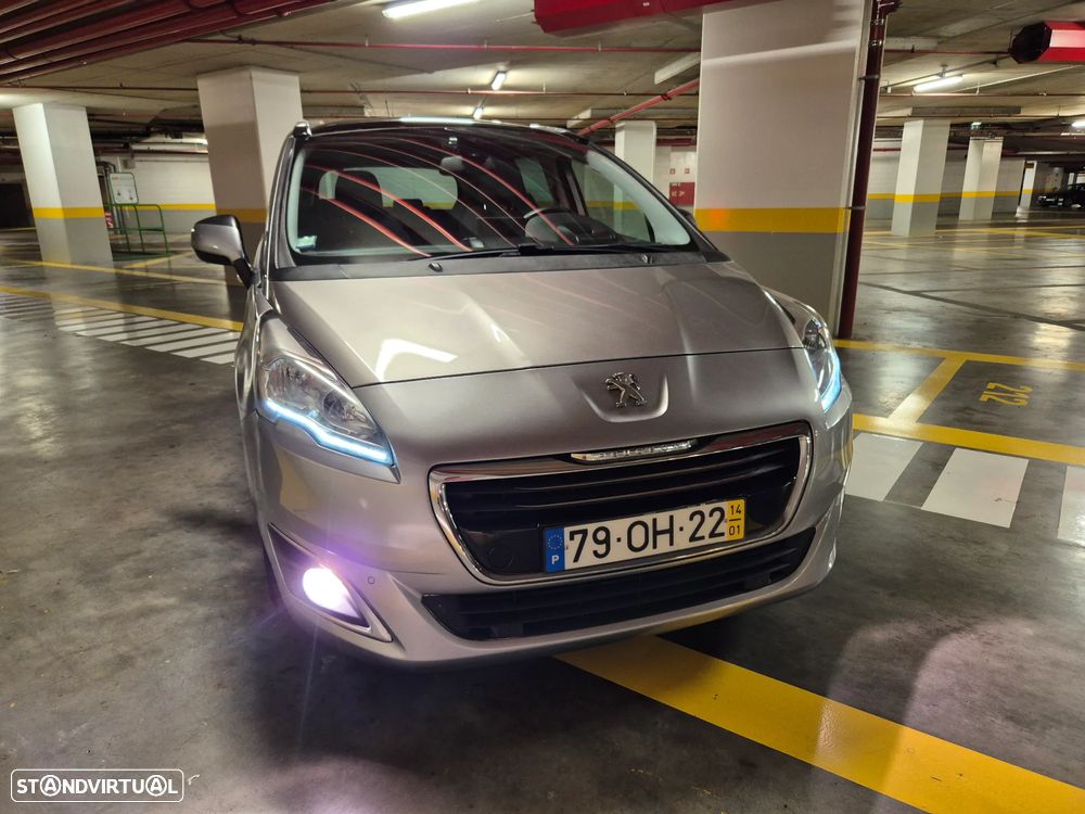 Peugeot 5008 1.6 HDi 7L Allure - 7