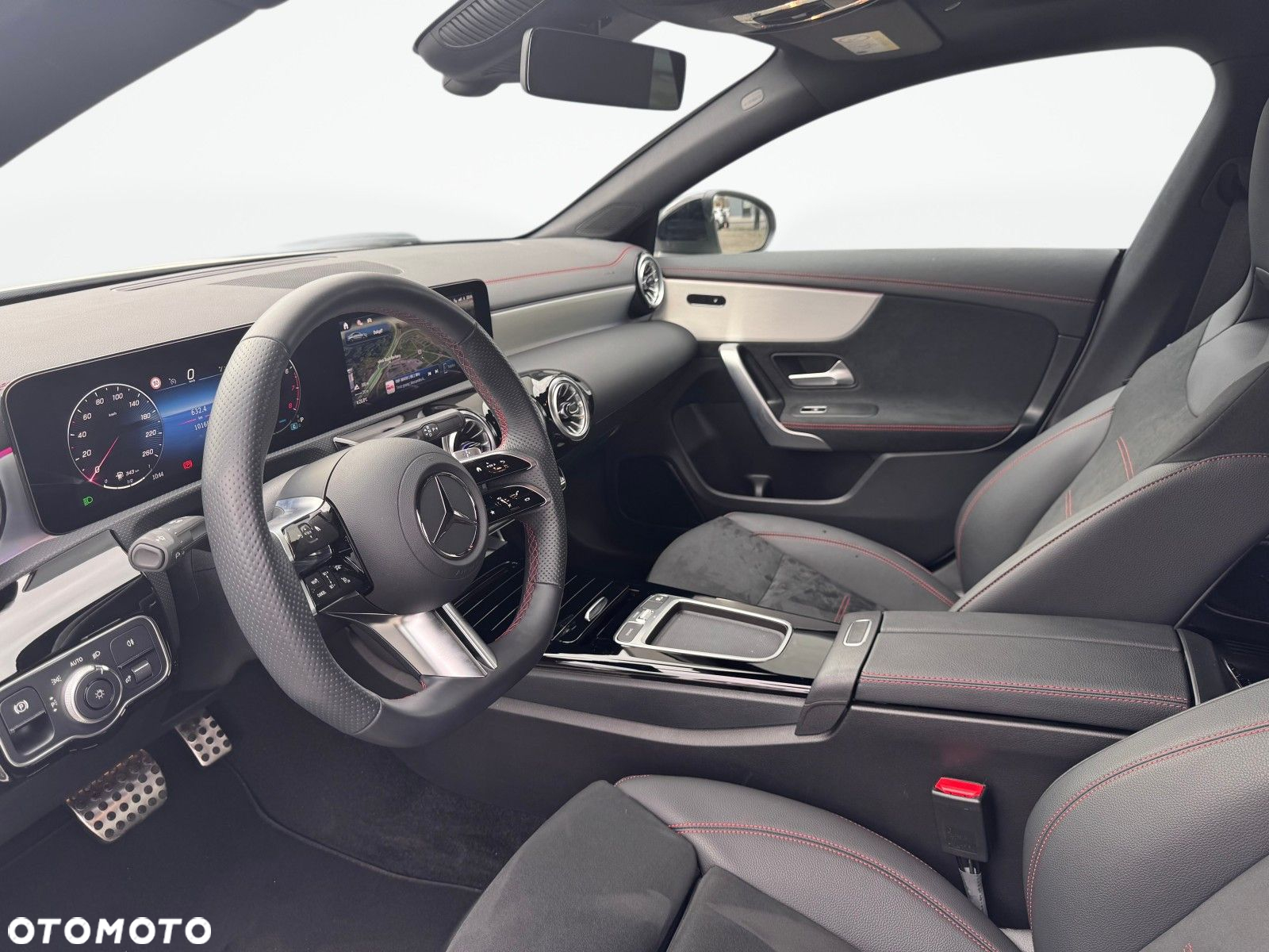 Mercedes-Benz CLA 200 AMG Line 7G-DCT - 12
