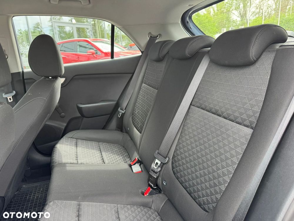 Kia Rio 1.2 M - 9