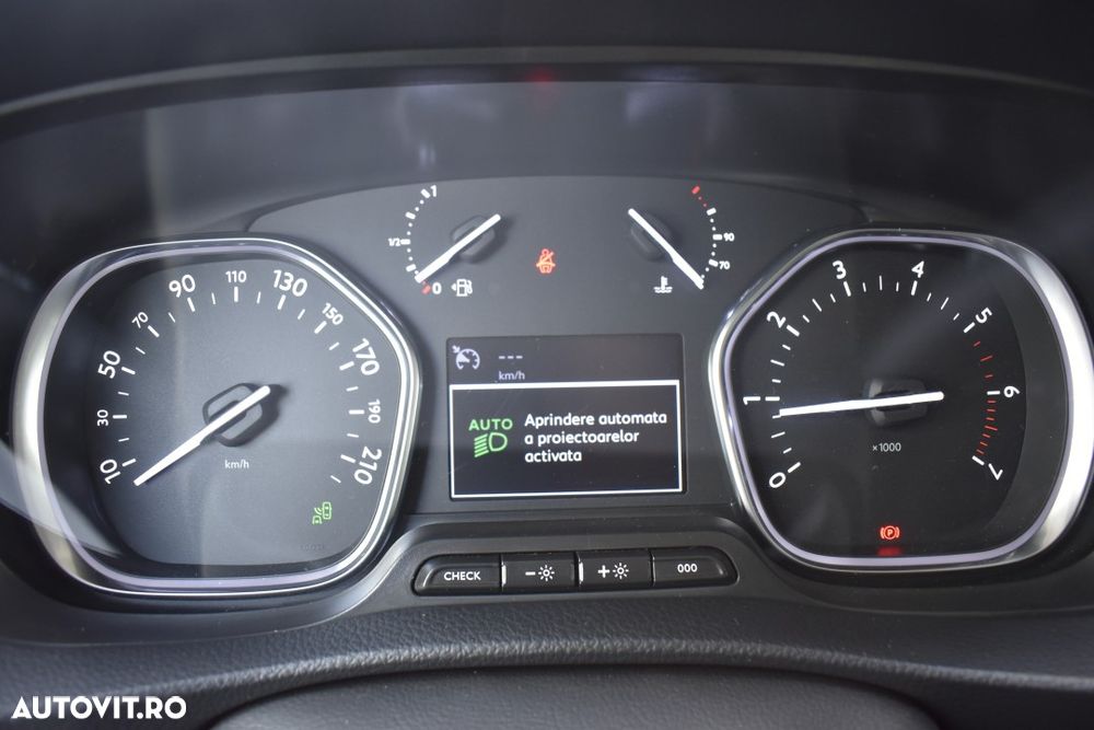 Toyota Proace 2.0 D-4D 177CP 6+1 8AT L2 Vip - 35