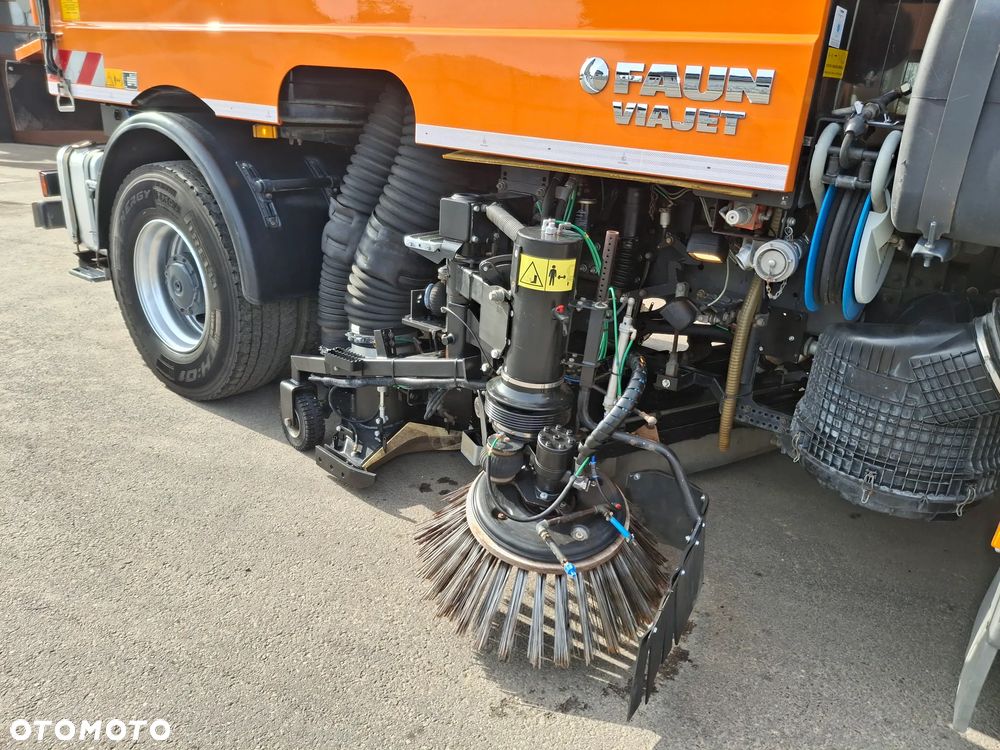 Mercedes-Benz Actros 1932 Zamiatarka FAUN Szczotki L/R Odchwaszczarka Szczotki Przednie 2014r PM10 Rura Do Liści Dodatkowy Zbiornik Wody Hydrostat Pneumatyka 3237 MTH - 25