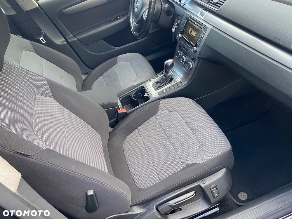 Volkswagen Passat Variant 2.0 TDI Highline DSG - 21