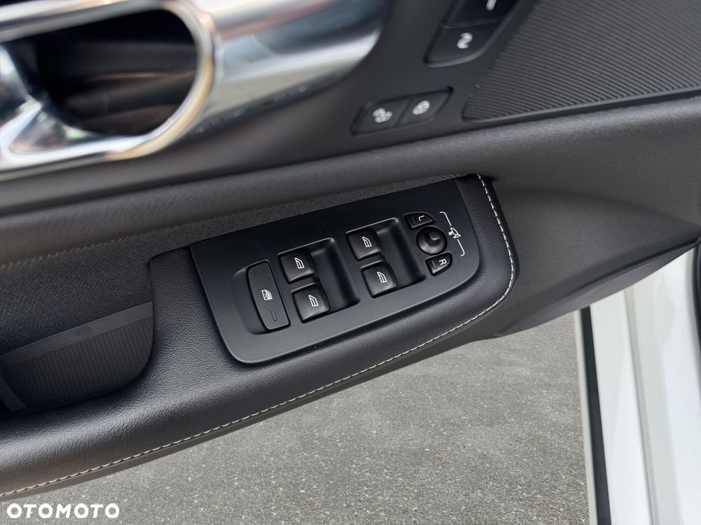 Volvo V60 B3 B Geartronic RDesign - 29