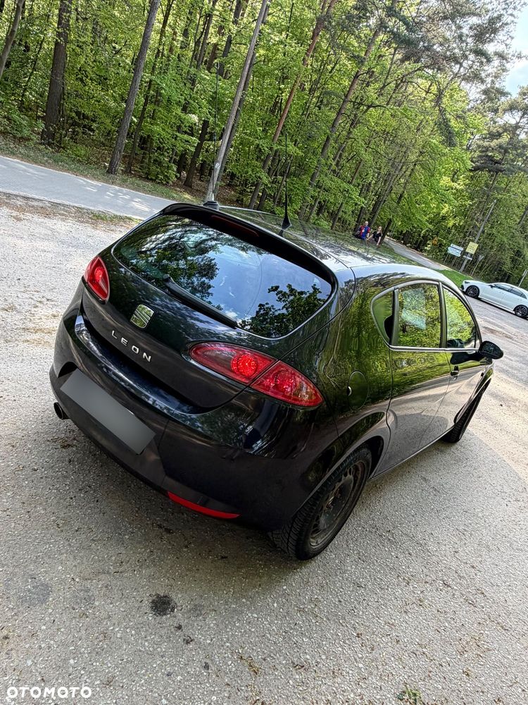 Seat Leon 1.6 Stylance - 4