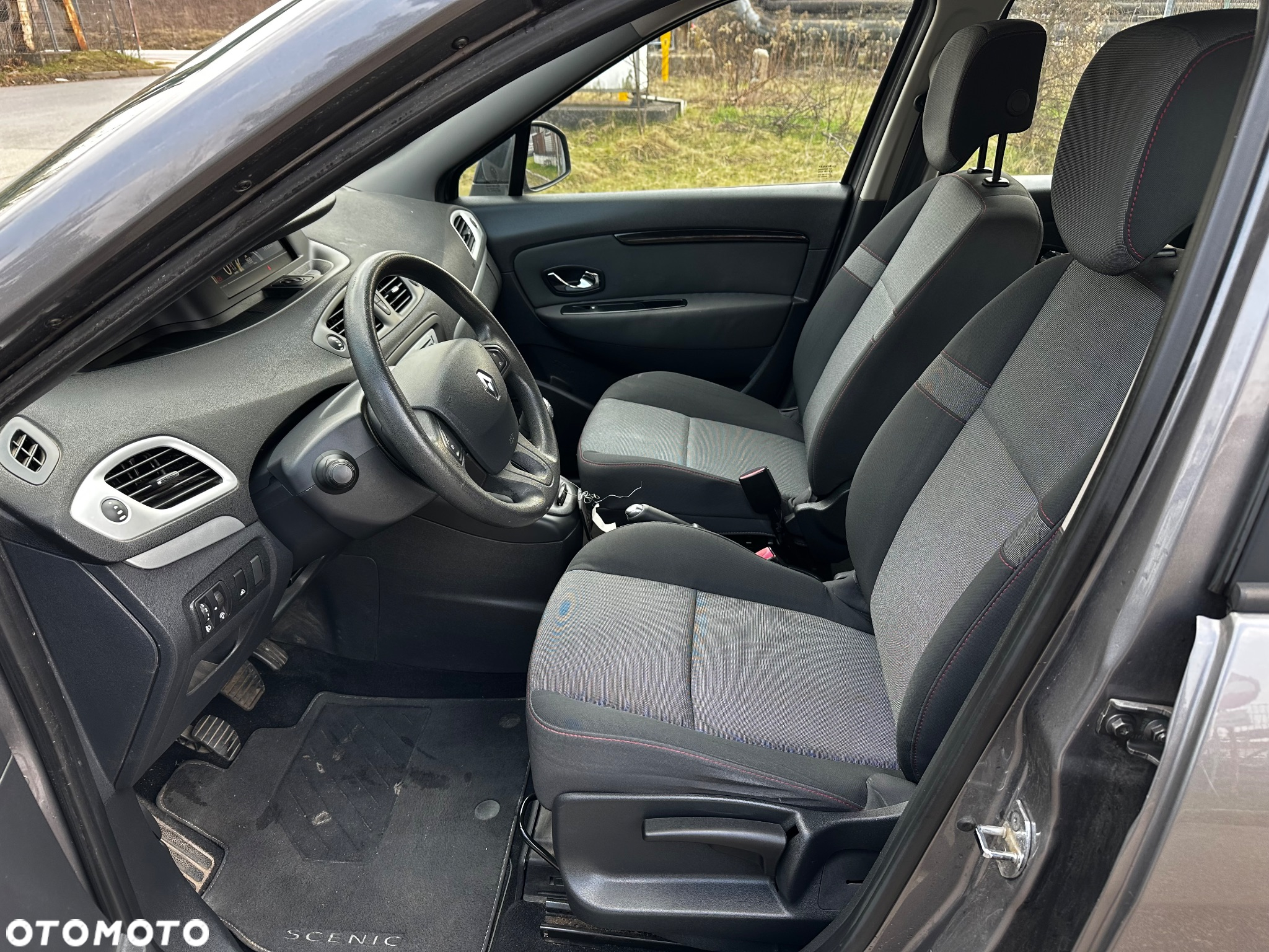 Renault Scenic - 10
